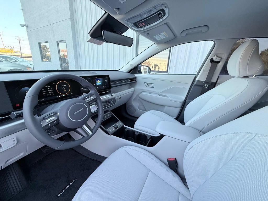 New 2025 Hyundai Kona SEL FWD image 9