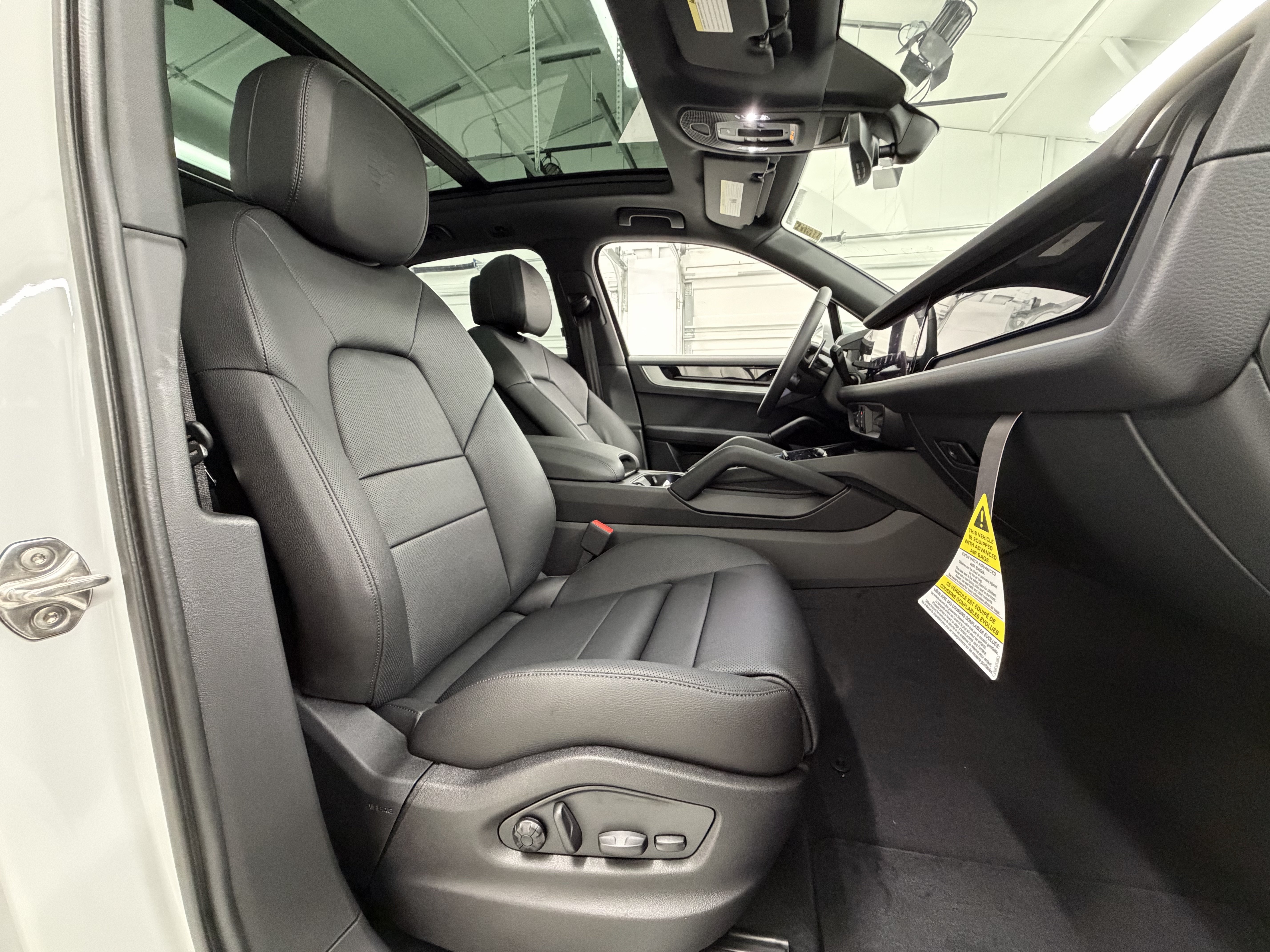 New 2026 Porsche Cayenne S AWD/4WD image 23