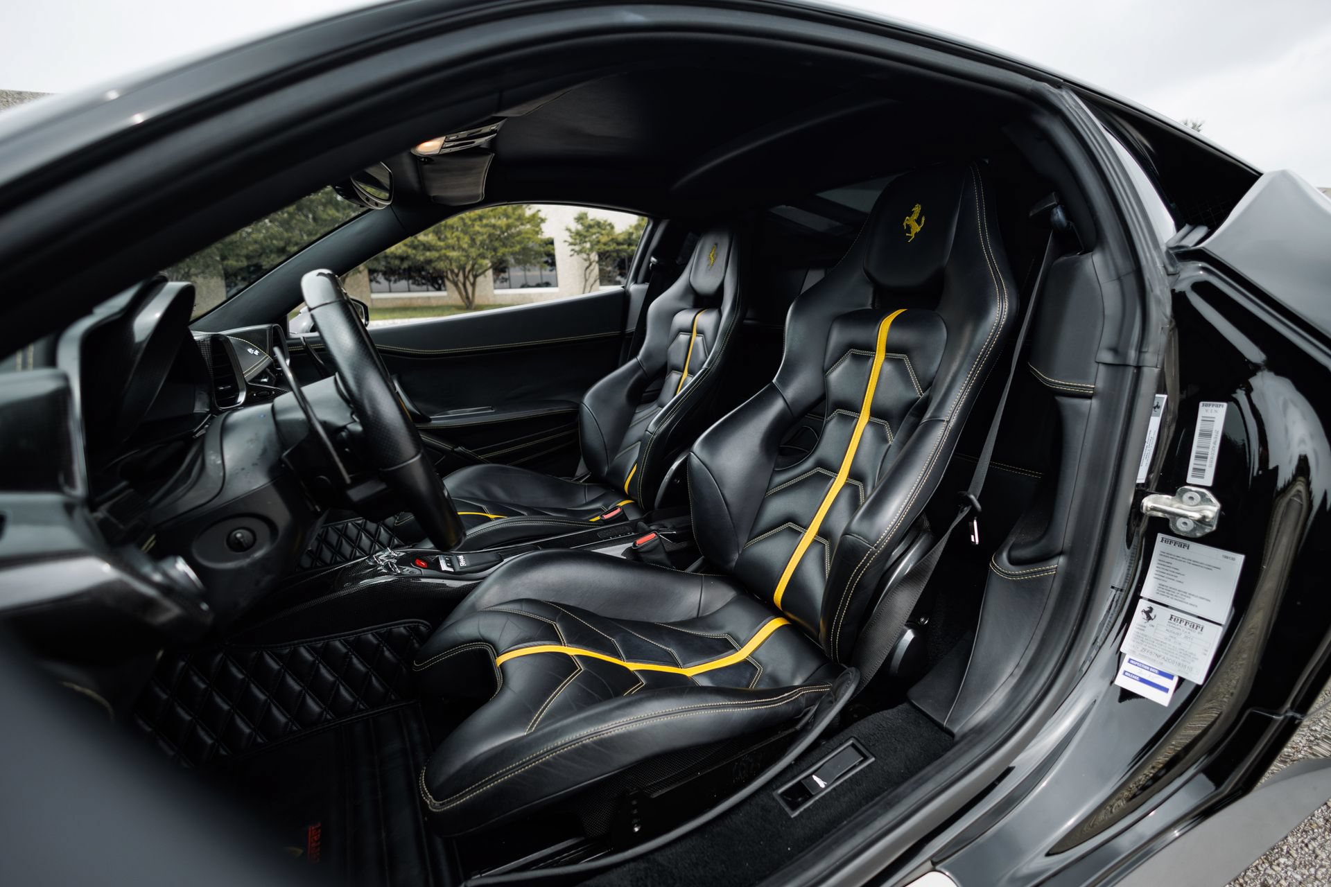 Used 2012 Ferrari 458 Italia Coupe RWD image 43