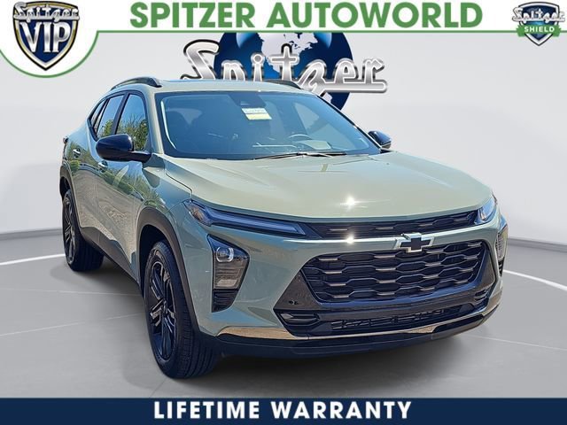 New 2026 Chevrolet Trax ACTIV w/ Sunroof Package