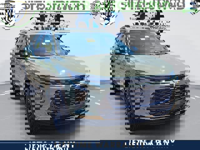 New 2026 Chevrolet Trax ACTIV w/ Sunroof Package image 1