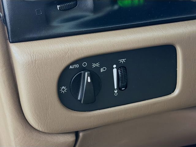 Used 1999 Ford Windstar SE image 12