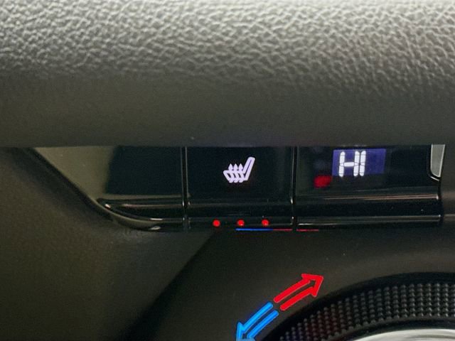 Used 2020 Chevrolet Blazer LT image 19