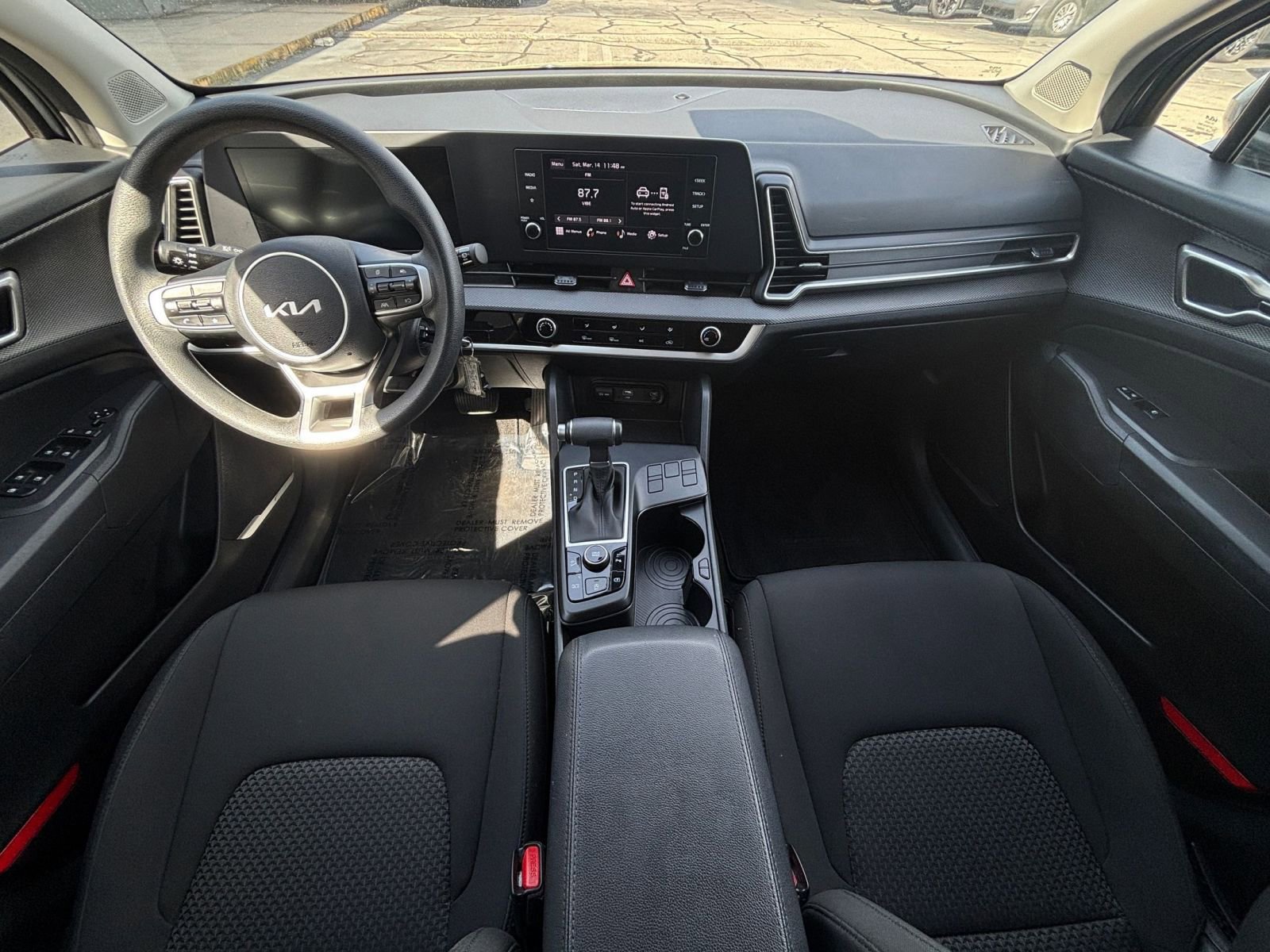 Used 2025 Kia Sportage LX image 32