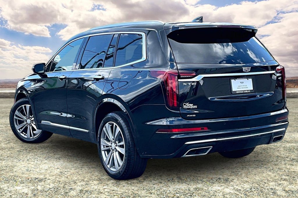 Used 2021 Cadillac XT6 Premium Luxury AWD/4WD image 4