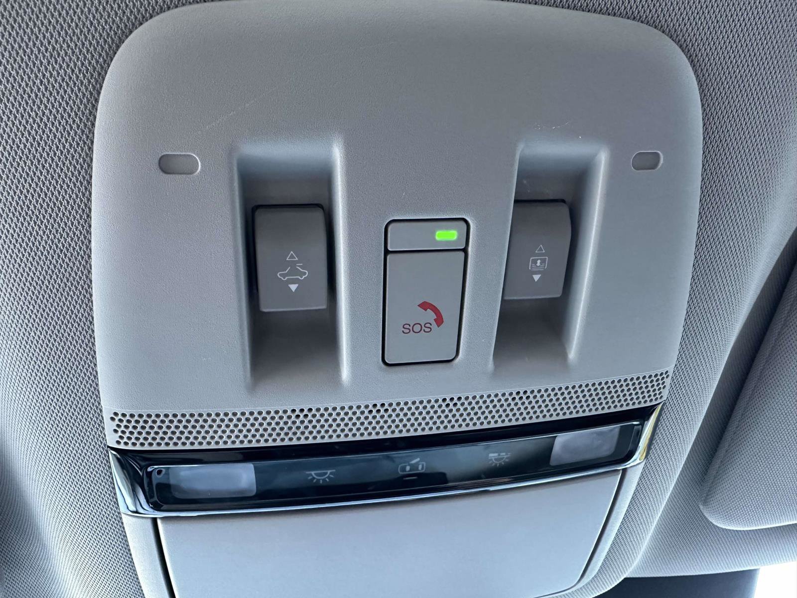 Used 2025 Nissan Murano SL image 32