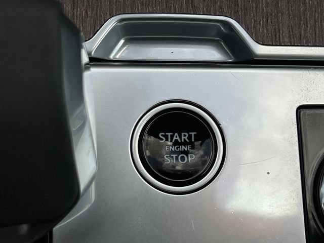 Used 2023 Land Rover Range Rover SE AWD/4WD image 25
