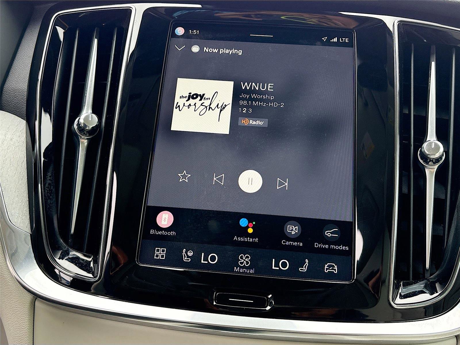 Used 2025 Volvo V60 B5 Cross Country Plus AWD/4WD image 15