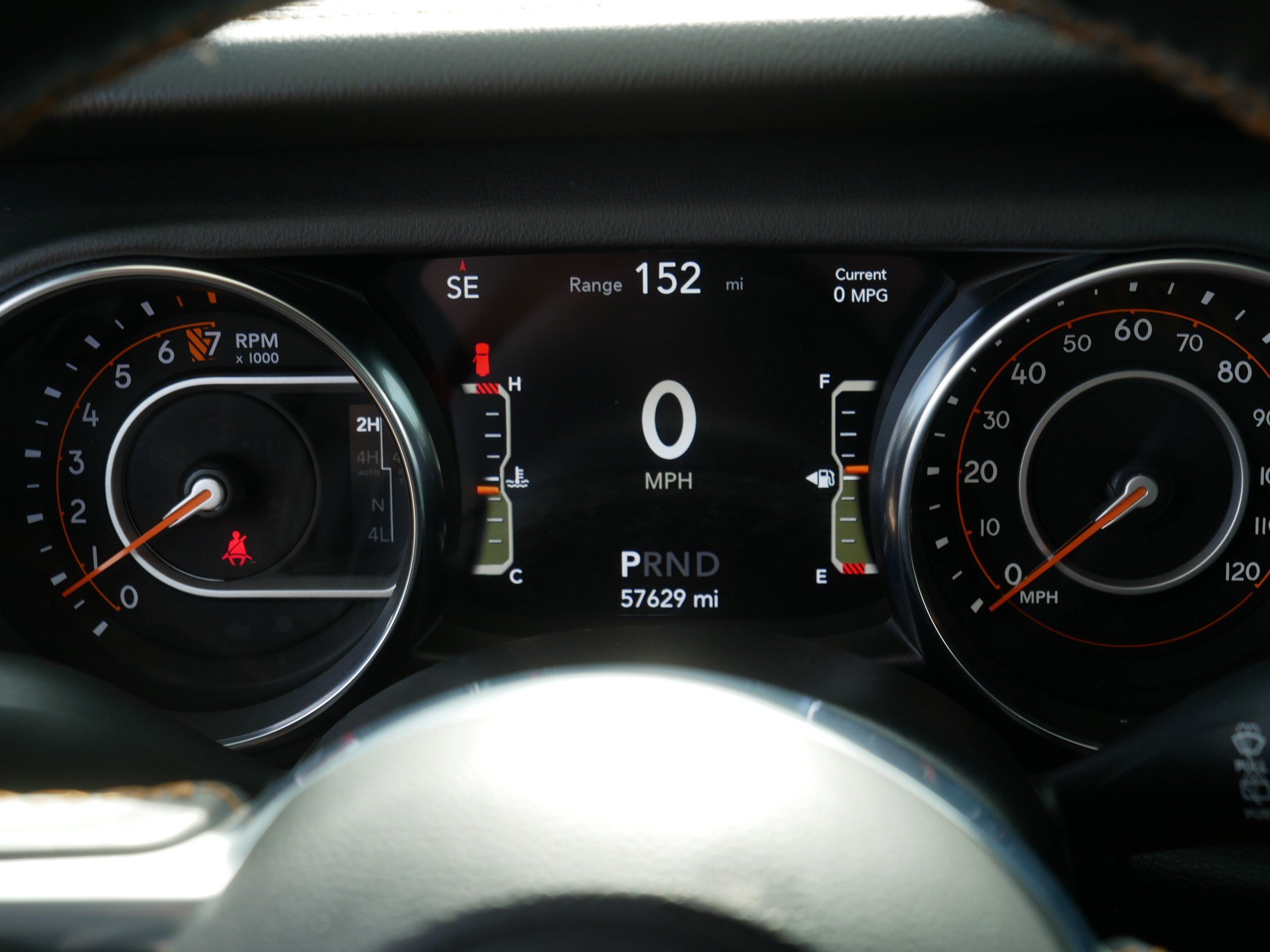 Used 2022 Jeep Wrangler Unlimited Sahara AWD/4WD image 21
