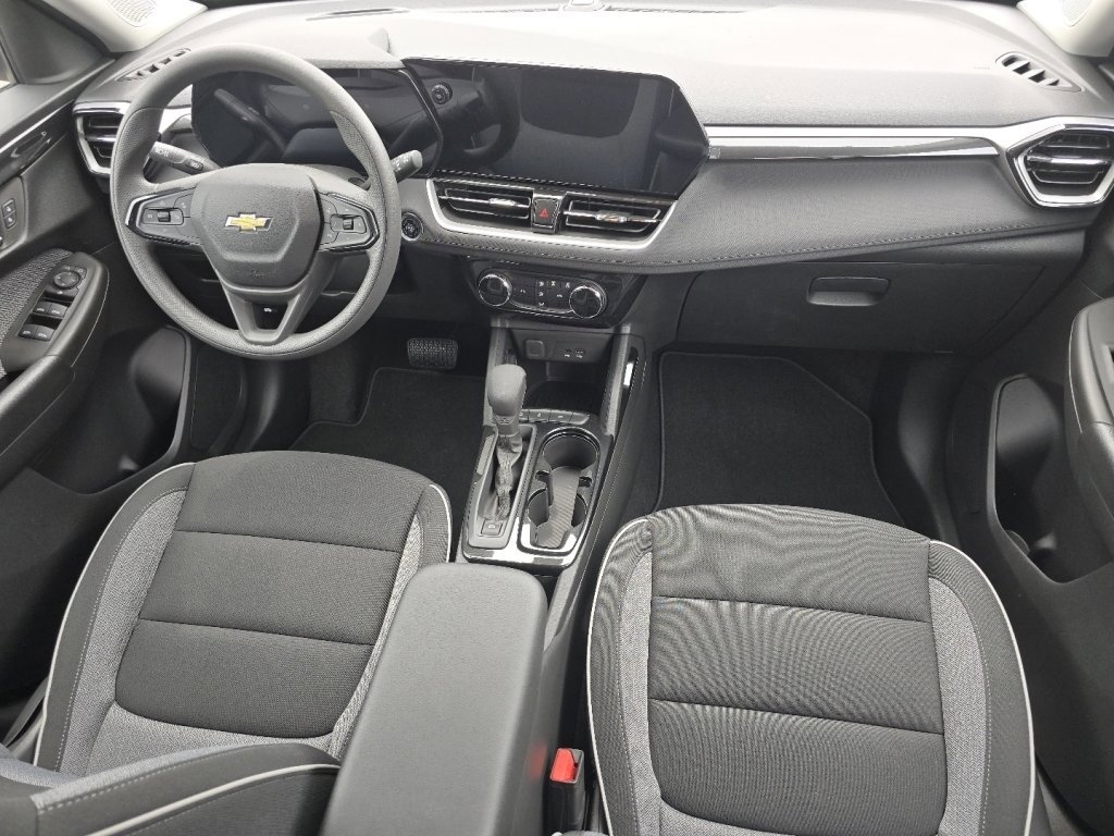 New 2026 Chevrolet TrailBlazer LT FWD image 16