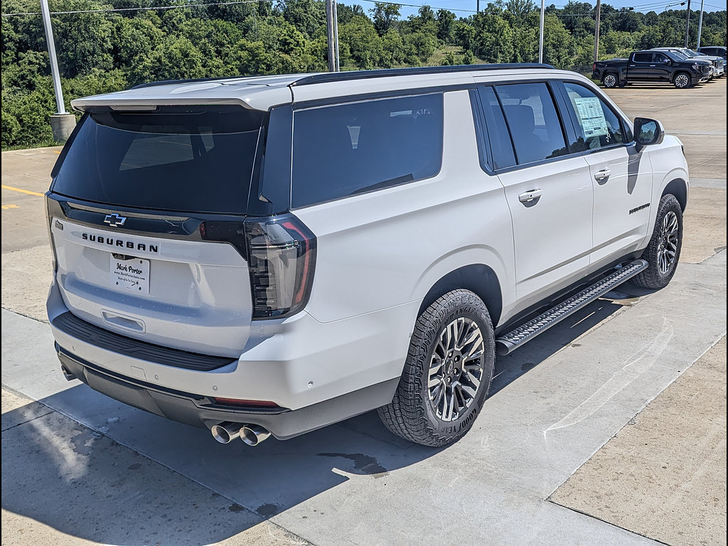 New 2026 Chevrolet Suburban Z71 w/ Z71 Off-Road Package AWD/4WD image 7