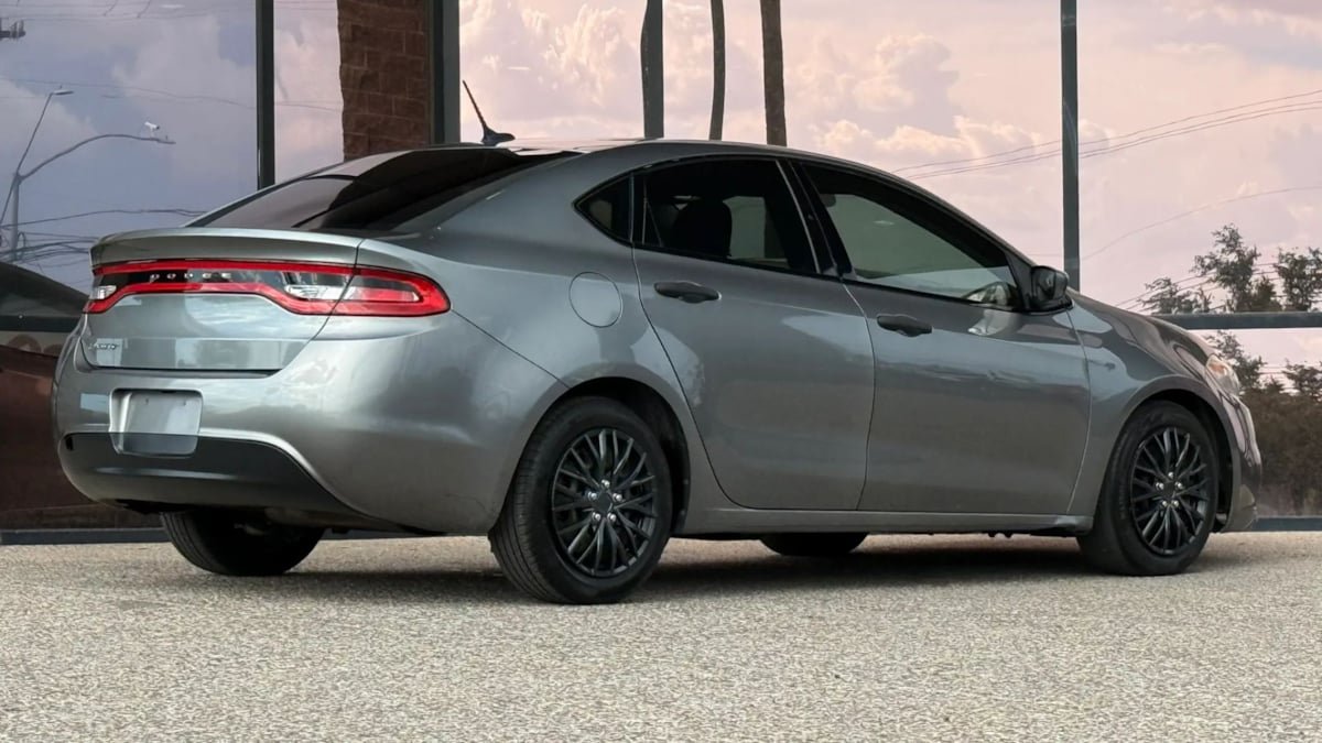 Used 2013 Dodge Dart SE w/ Value Group FWD image 12