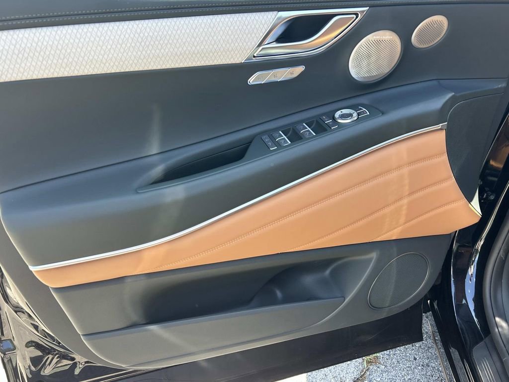 New 2026 Genesis GV80 2.5T Prestige AWD/4WD image 16