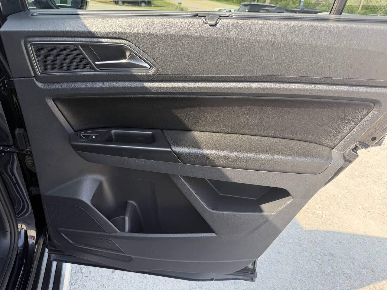 Used 2018 Volkswagen Atlas SEL AWD/4WD image 21