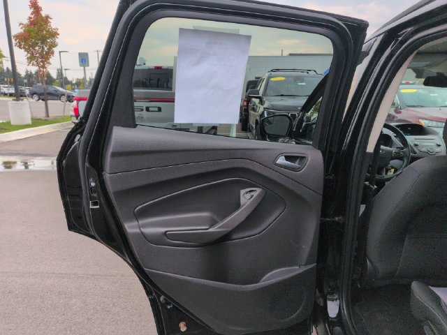 Certified 2018 Ford Escape SE FWD image 22