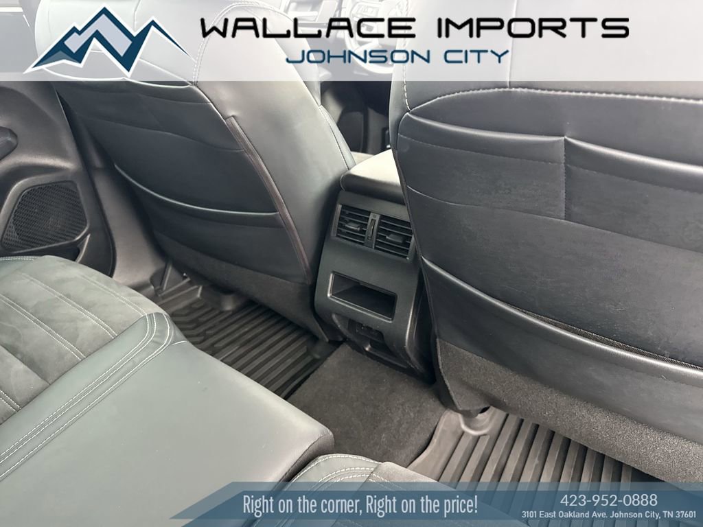 Used 2023 Mitsubishi Outlander SE Black Edition image 42