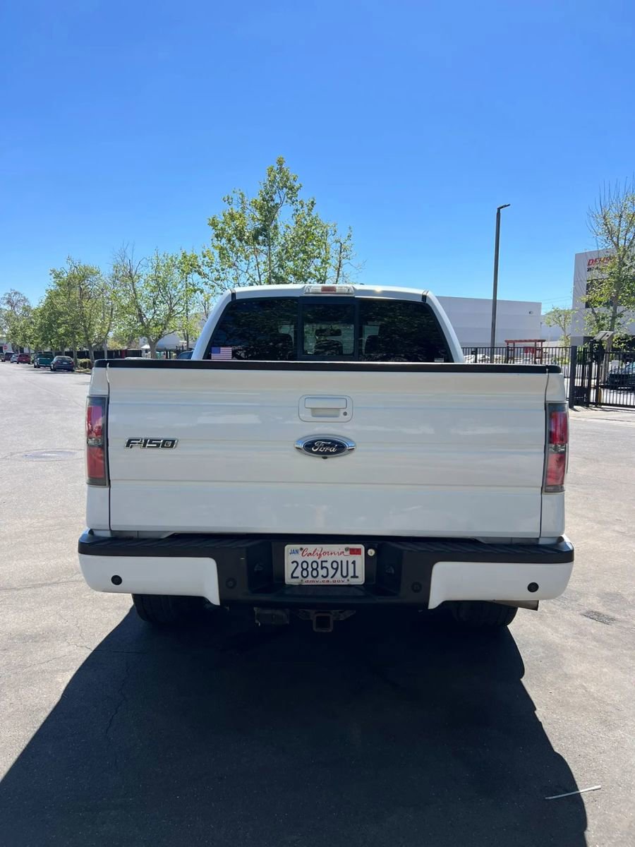 Used 2014 Ford F150 FX4 w/ Equipment Group 401A Mid AWD/4WD image 3