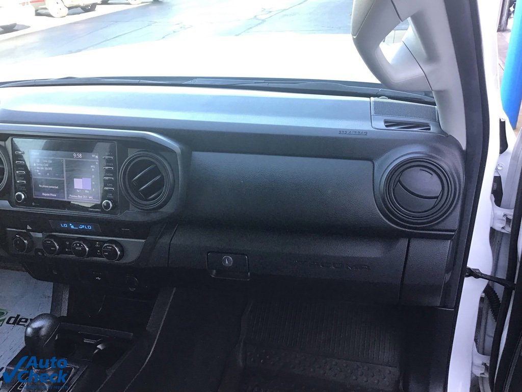 Used 2022 Toyota Tacoma SR image 24