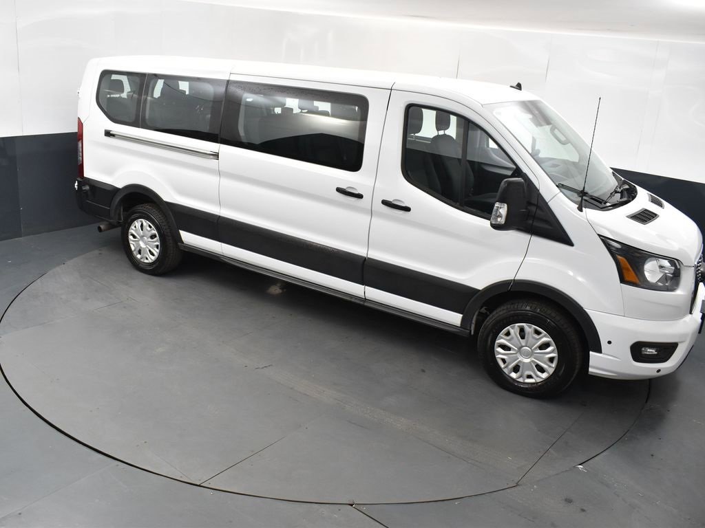 Used 2024 Ford Transit 350 XLT image 34