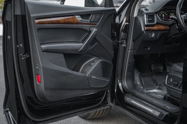 Used 2018 Audi Q5 2.0T Premium Plus image 38