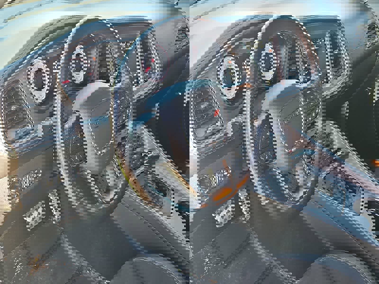 Used 2023 Dodge Challenger R/T w/ T/A Package image 11