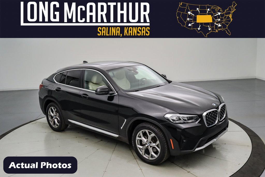 Used 2022 BMW X4 xDrive30i w/ Premium Package 2