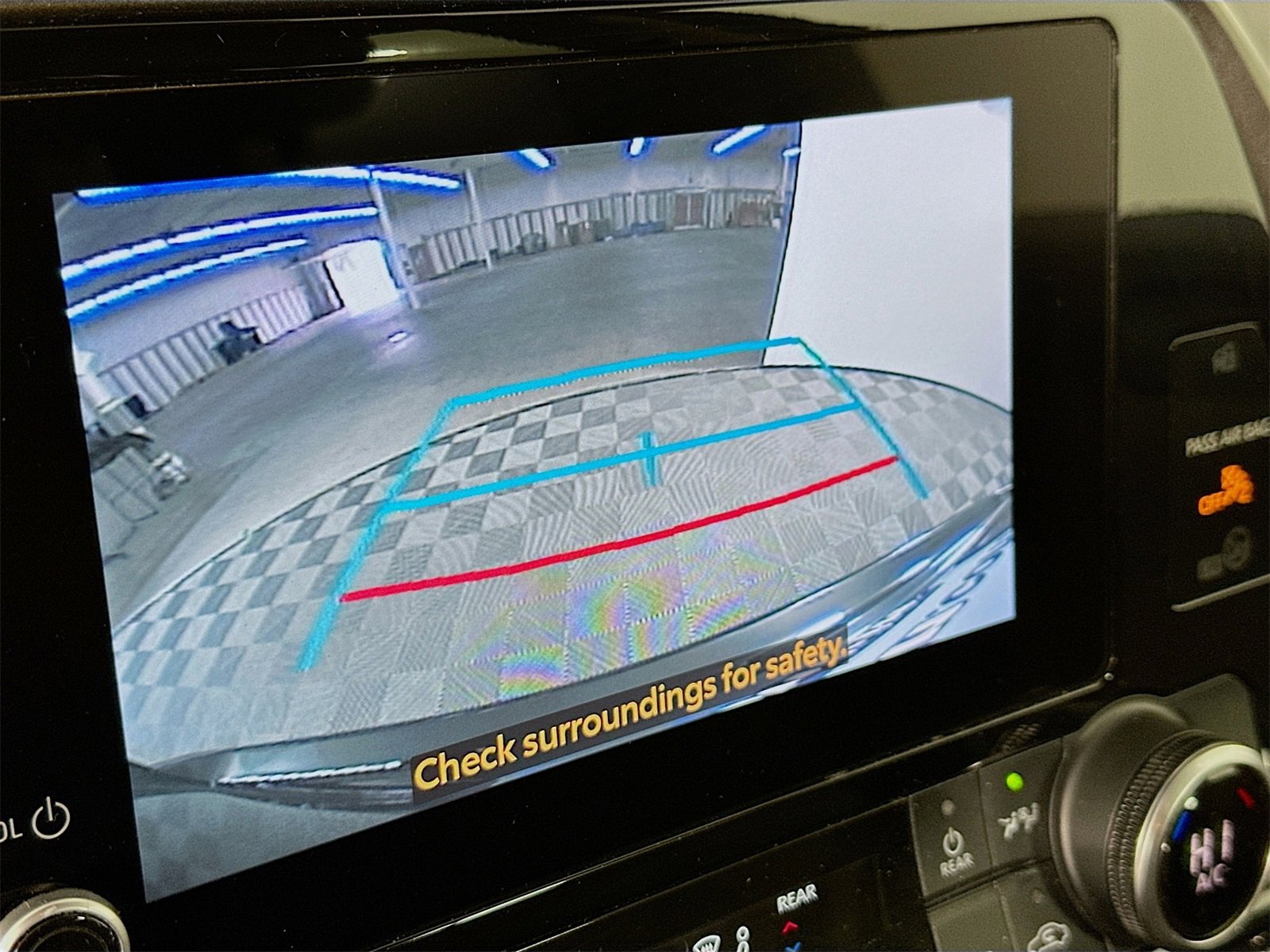 Certified 2023 Toyota Highlander L image 13