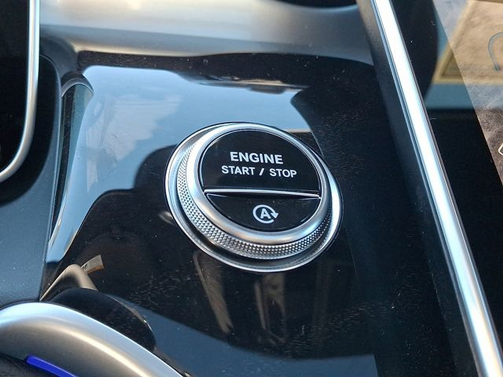 Used 2026 Mercedes-Benz GLC 300 4MATIC image 19