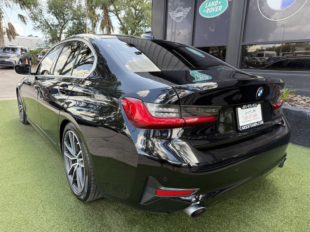 Used 2020 BMW 330i Sedan w/ Driving Assistance Package RWD image 4