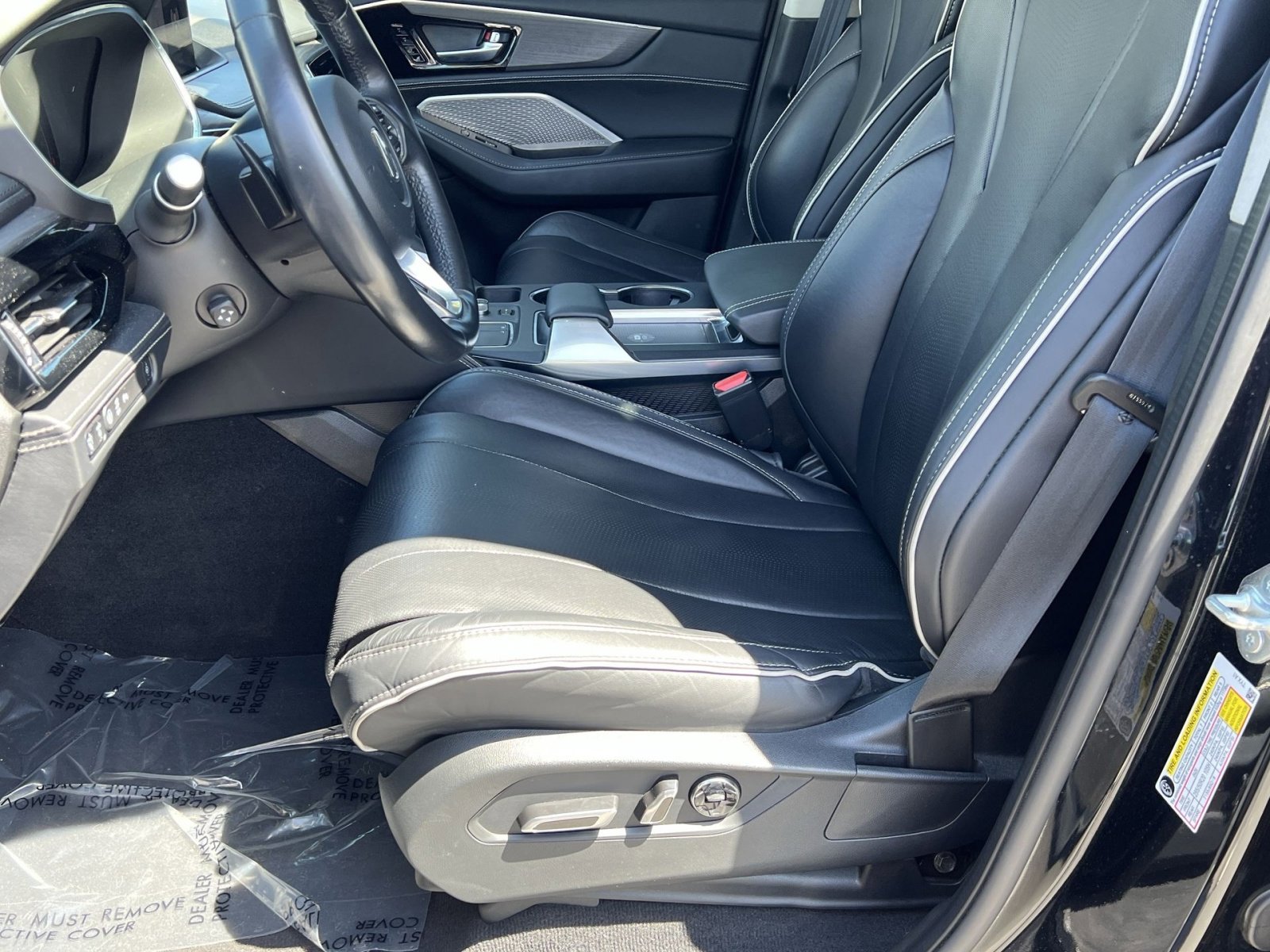 Certified 2023 Acura MDX SH-AWD w/ Advance Package image 14