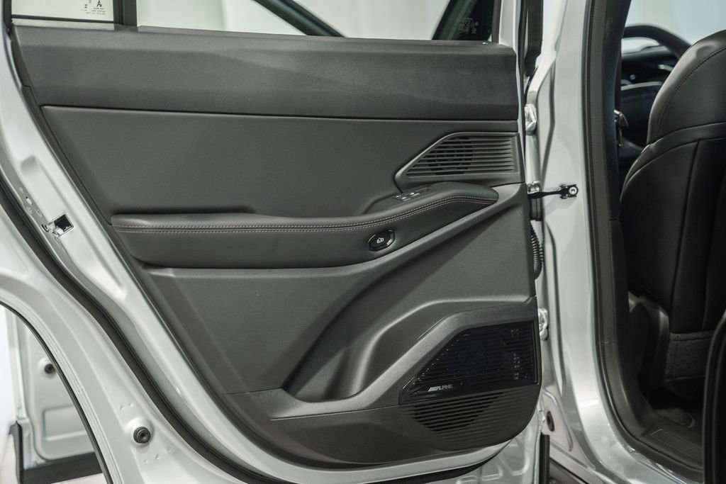 New 2026 Jeep Cherokee Overland image 42