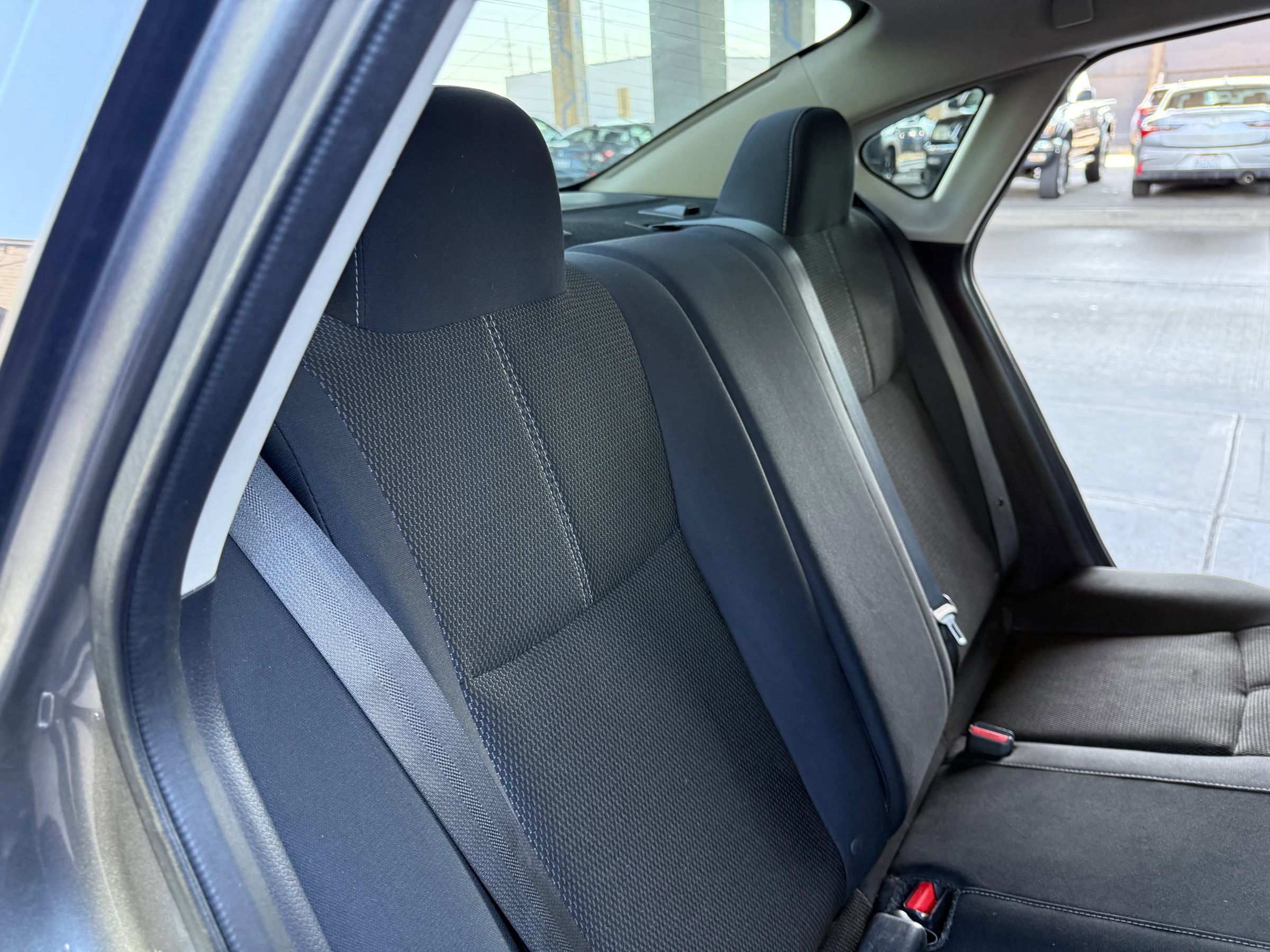 Used 2018 Nissan Sentra S image 17
