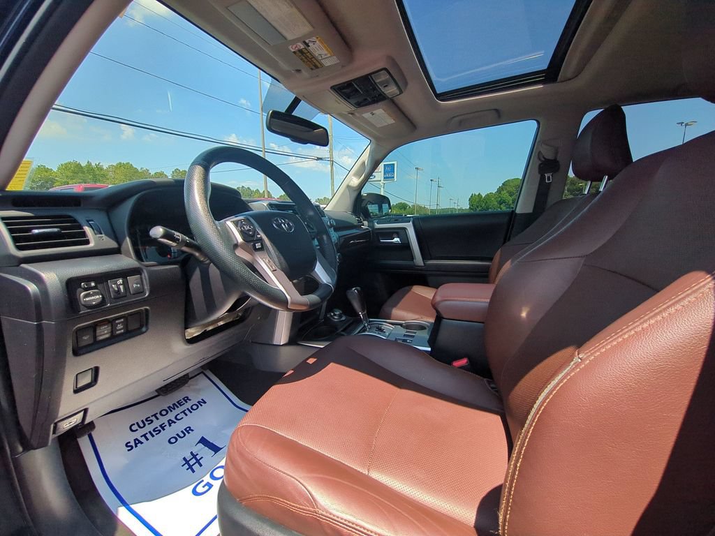 Used 2016 Toyota 4Runner Limited AWD/4WD image 13