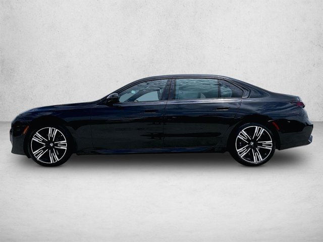 Used 2023 BMW 760i xDrive AWD/4WD image 6