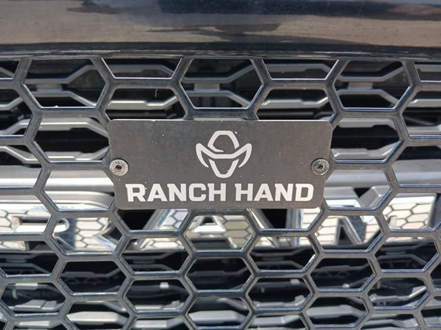 Used 2020 RAM 3500 Tradesman w/ Chrome Appearance Group AWD/4WD image 14