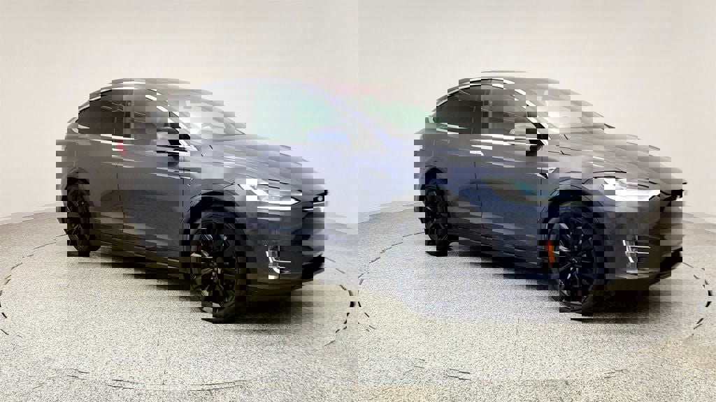 Used 2020 Tesla Model X Long Range image 3