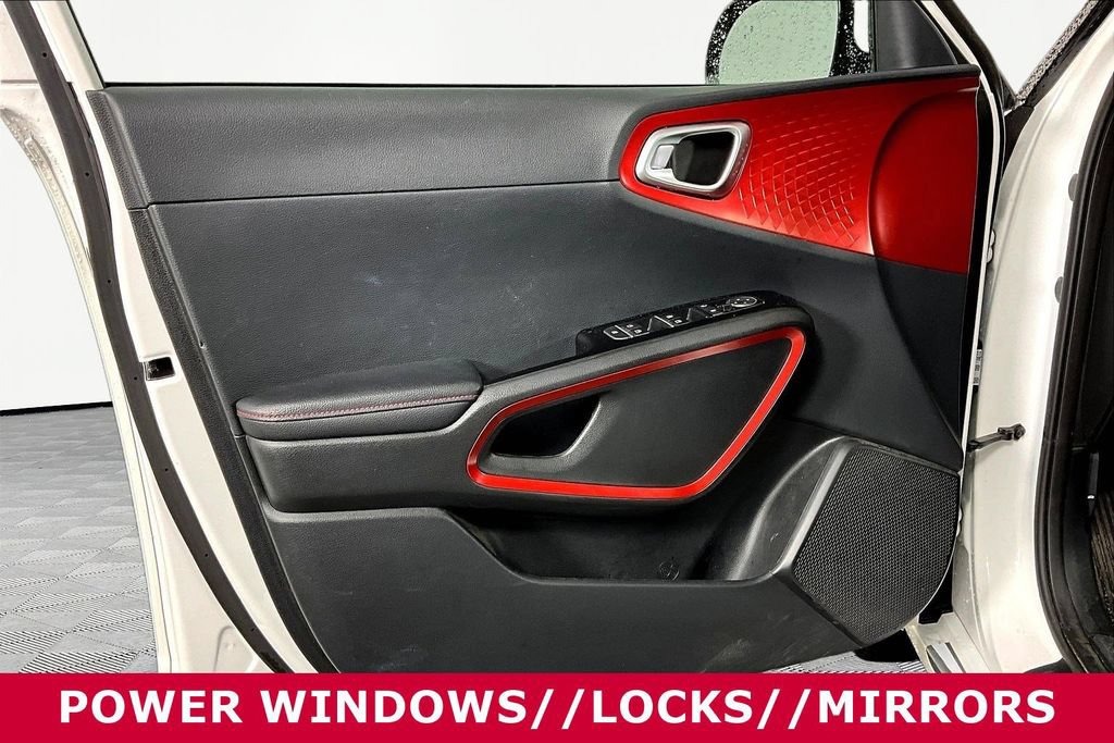 Used 2024 Kia Soul GT-Line FWD image 18