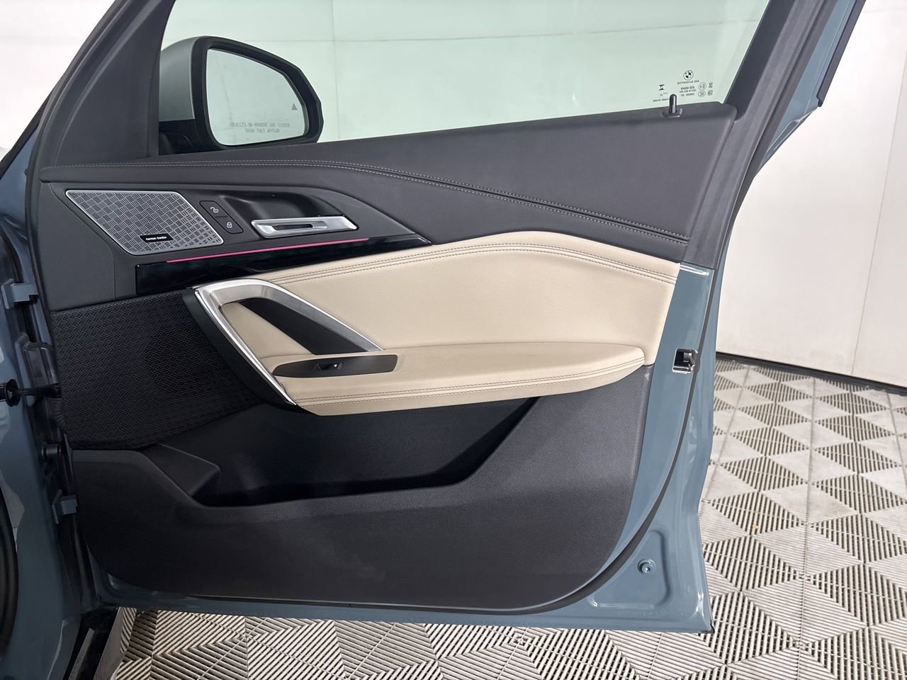 Used 2023 BMW X1 xDrive28i w/ Premium Package image 25