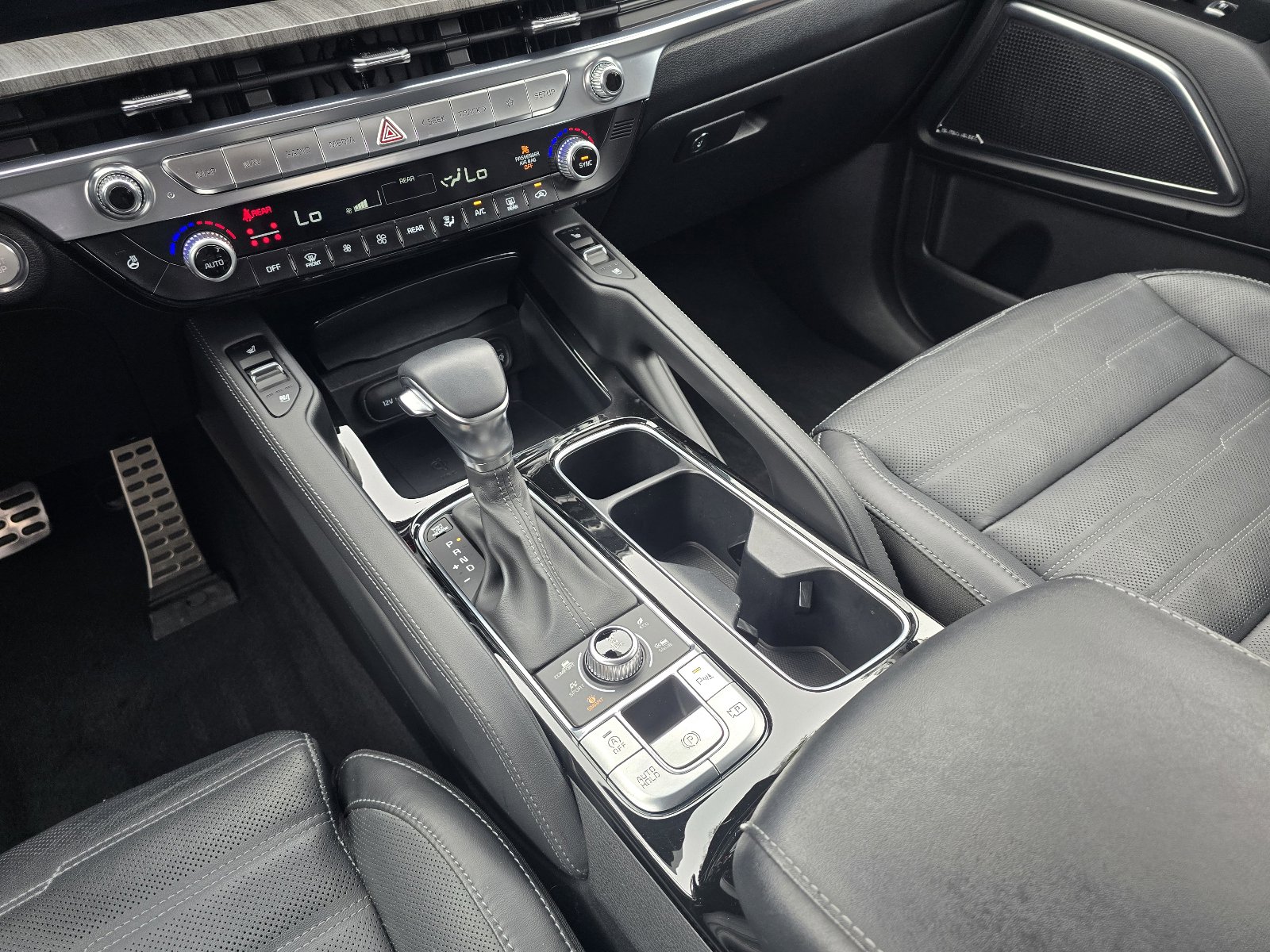 Used 2023 Kia Telluride SX Prestige image 17