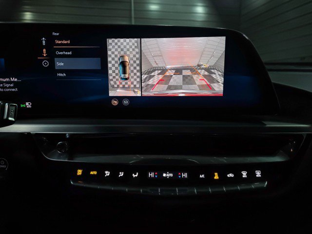 Used 2024 Cadillac Lyriq Luxury w/ LPO, Floor Liner Package image 28