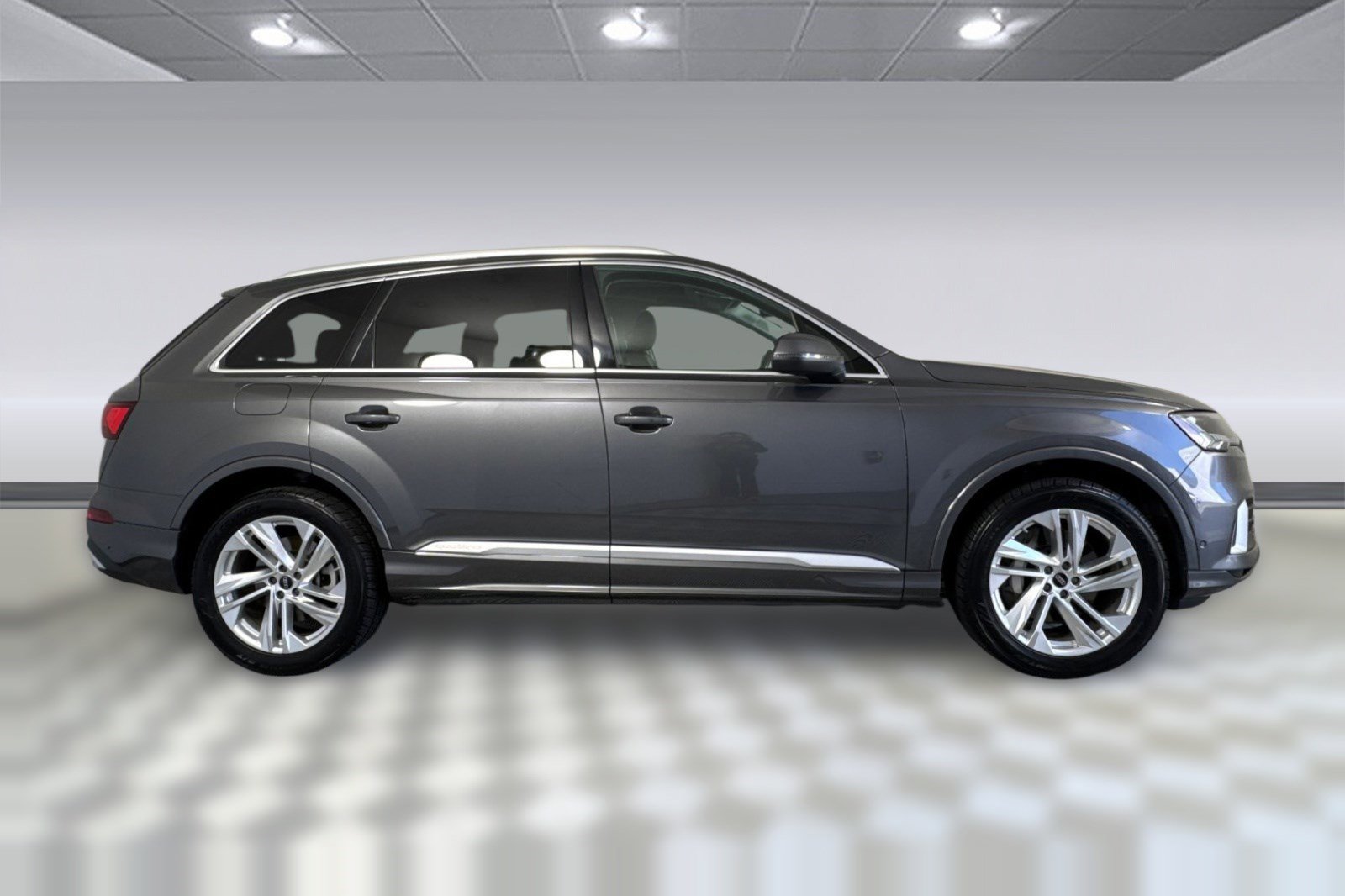 Used 2024 Audi Q7 3.0T Premium Plus AWD/4WD image 8