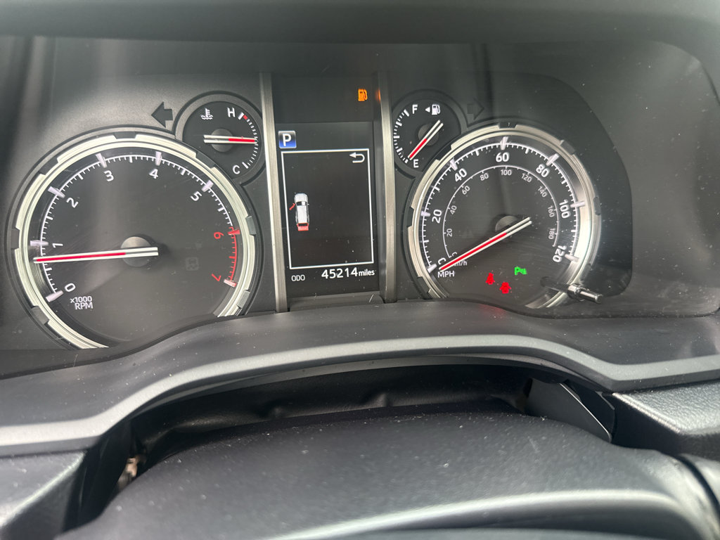Used 2024 Toyota 4Runner Limited AWD/4WD image 19