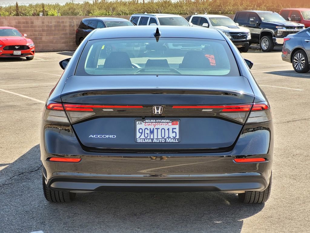 Used 2023 Honda Accord EX image 6