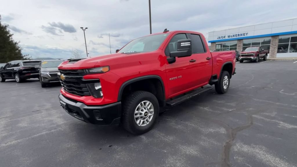 Used 2024 Chevrolet Silverado 2500 W/T w/ WT Convenience Package AWD/4WD image 4