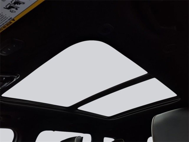 Used 2023 Jeep Grand Cherokee Summit w/ Adv Protech Group IV image 22