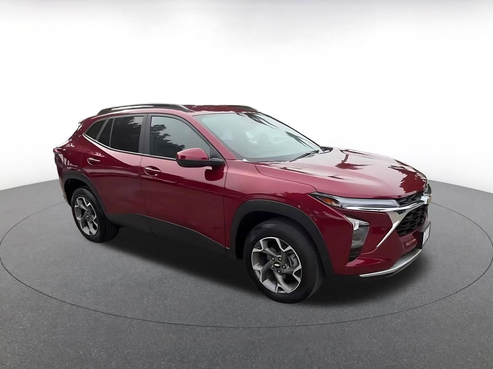 Used 2025 Chevrolet Trax LT video 2