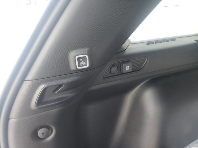 New 2025 Jeep Grand Cherokee Limited w/ Black Appearance Package image 22