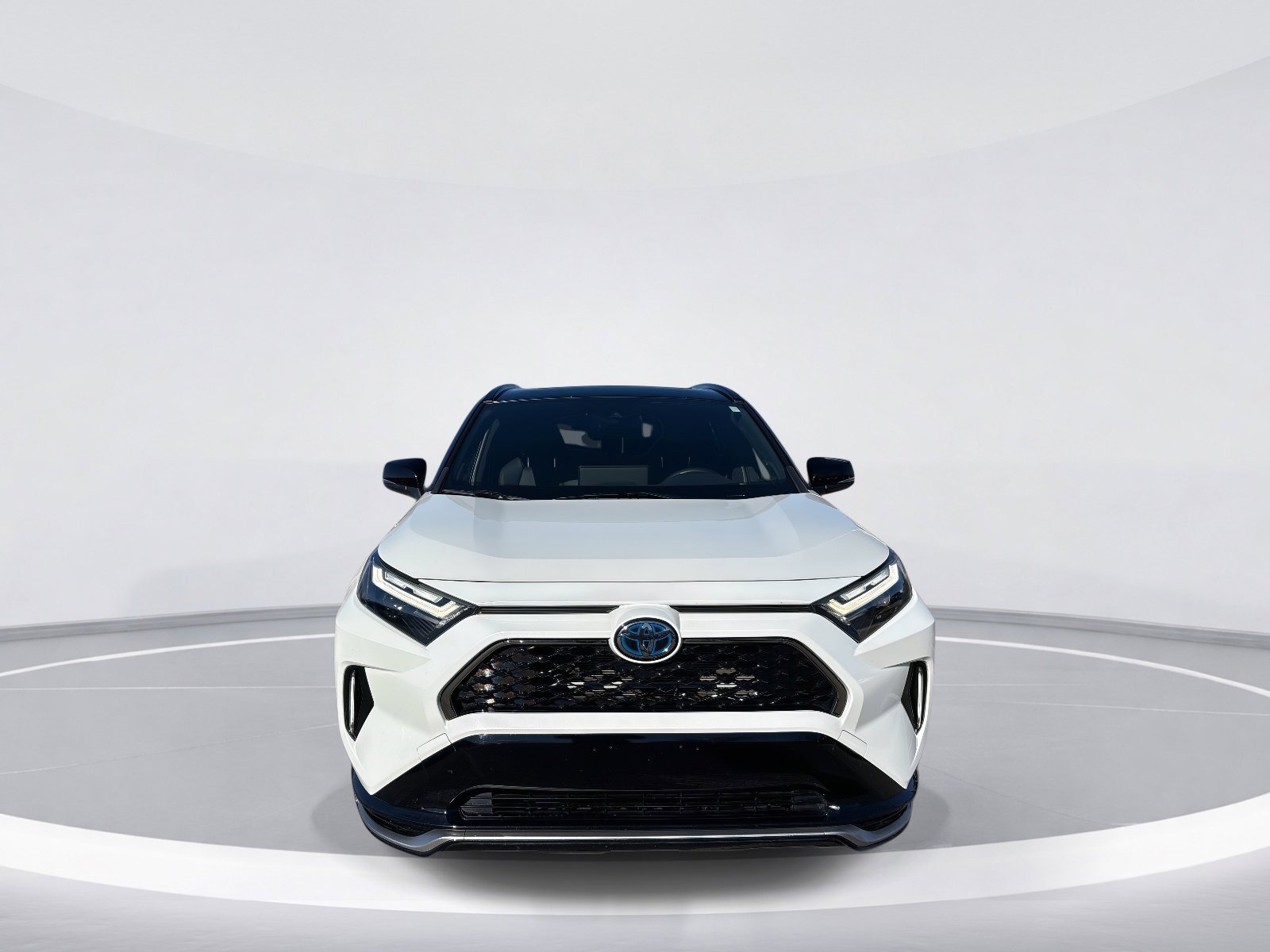 Used 2023 Toyota RAV4 XSE w/ Weather Package image 2