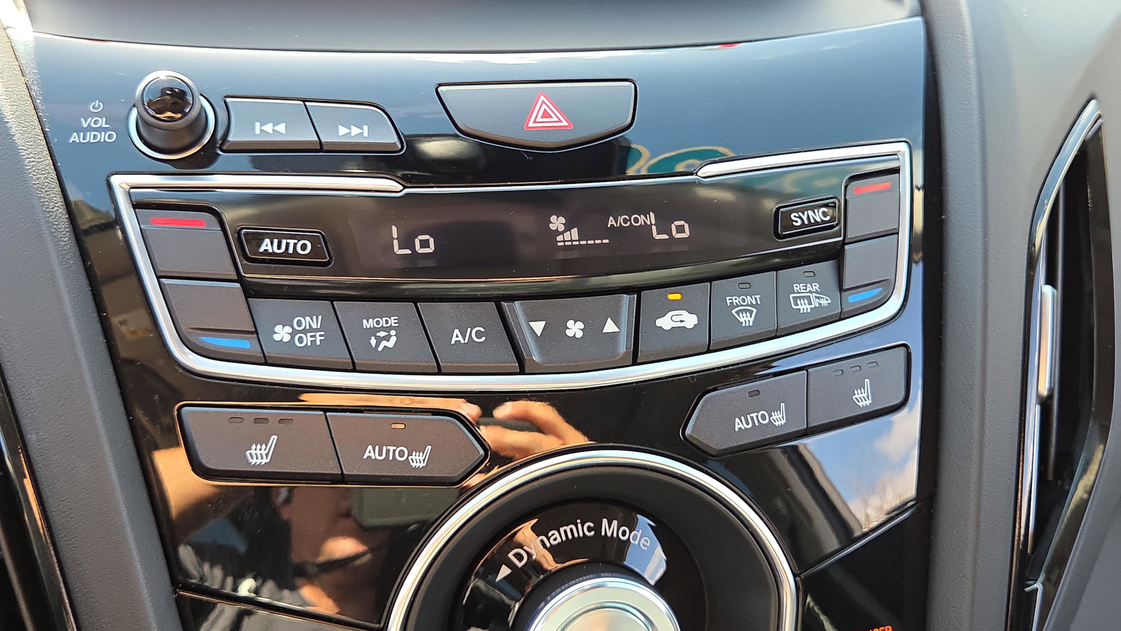 Used 2025 Acura RDX SH-AWD w/ Technology Package image 35