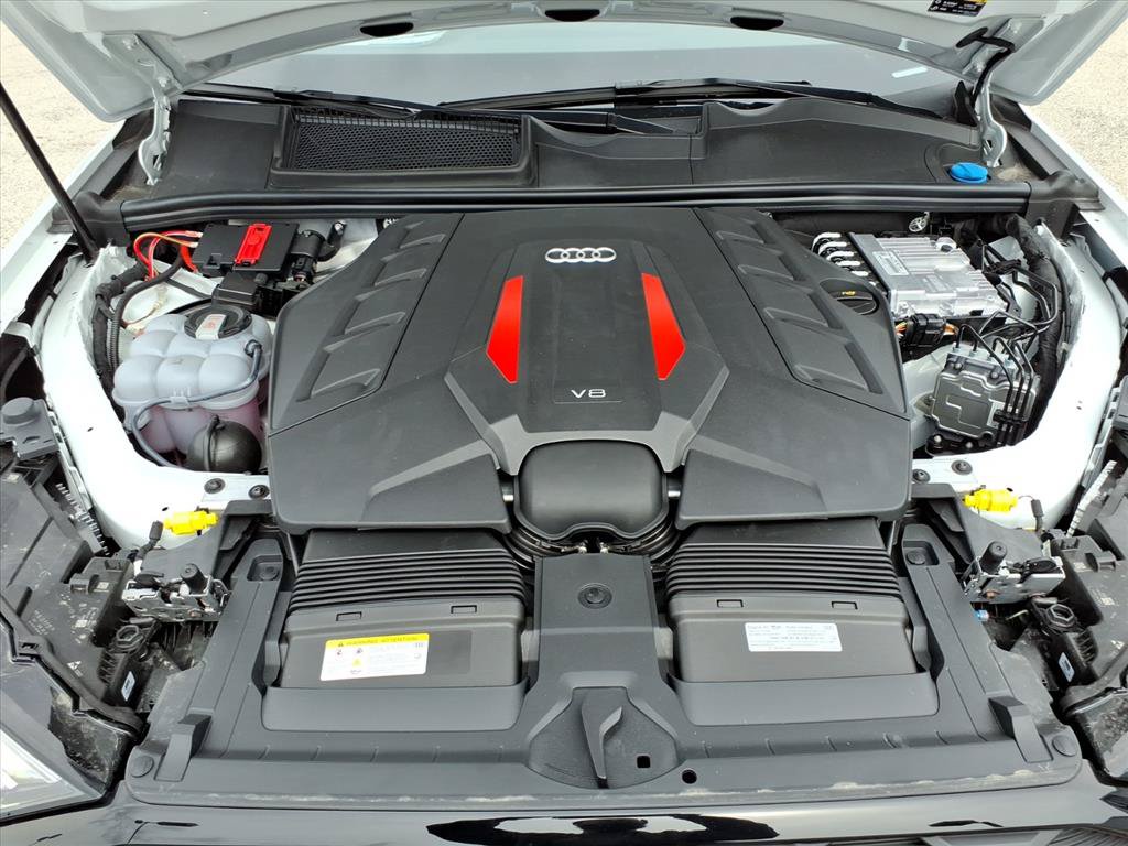New 2026 Audi SQ7 Premium Plus AWD/4WD image 10
